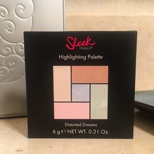 Sleek Brand Highlighting Makeup Palette 🎨